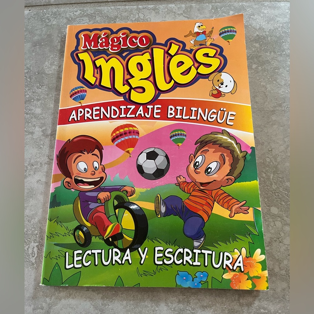 Book in Spanish. Mágico Inglés. Kids.Aprendizaje Bilingüe. Lectura/escritura